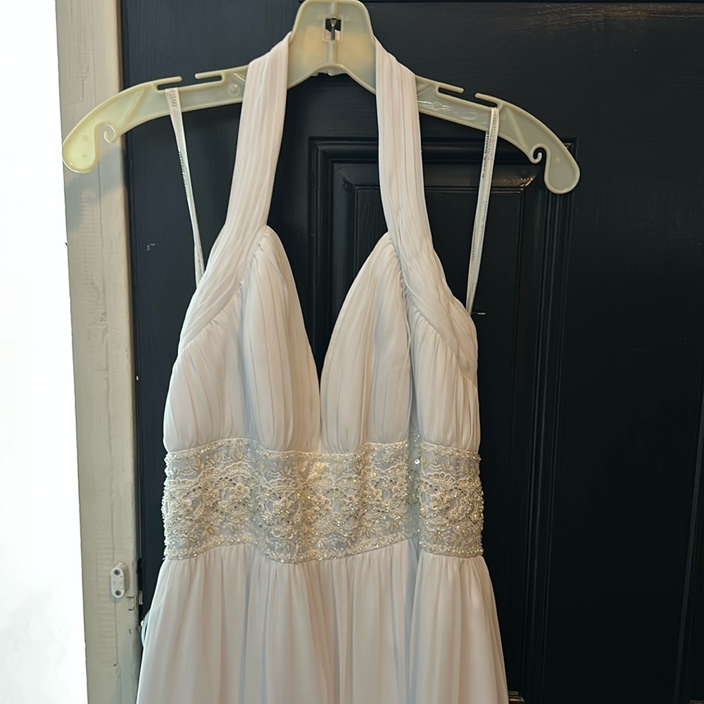 David’s bridal white halter wedding dress size 10